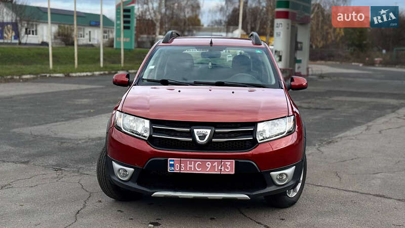 Позашляховик / Кросовер Dacia Sandero StepWay 2013 в Гадячі