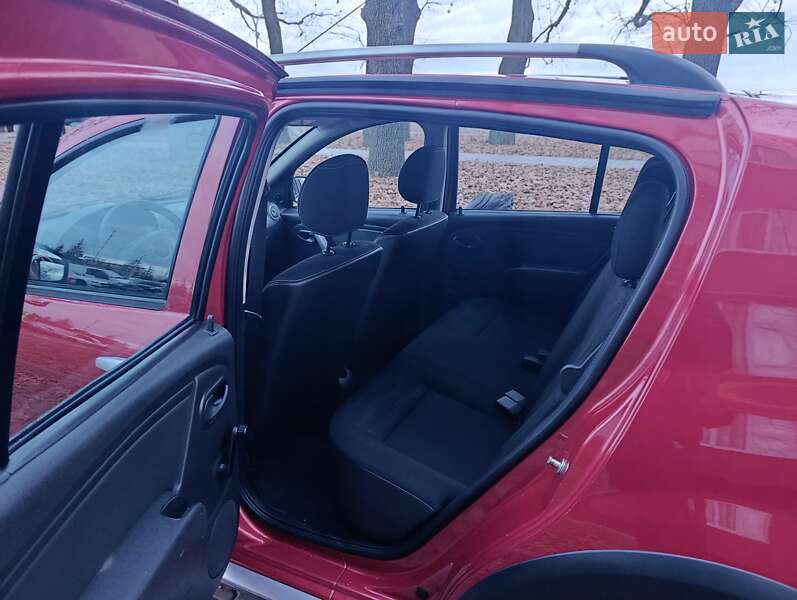 Внедорожник / Кроссовер Dacia Sandero StepWay 2010 в Полтаве