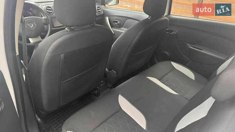 Внедорожник / Кроссовер Dacia Sandero StepWay 2014 в Харькове