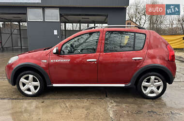 Внедорожник / Кроссовер Dacia Sandero StepWay 2012 в Кролевце