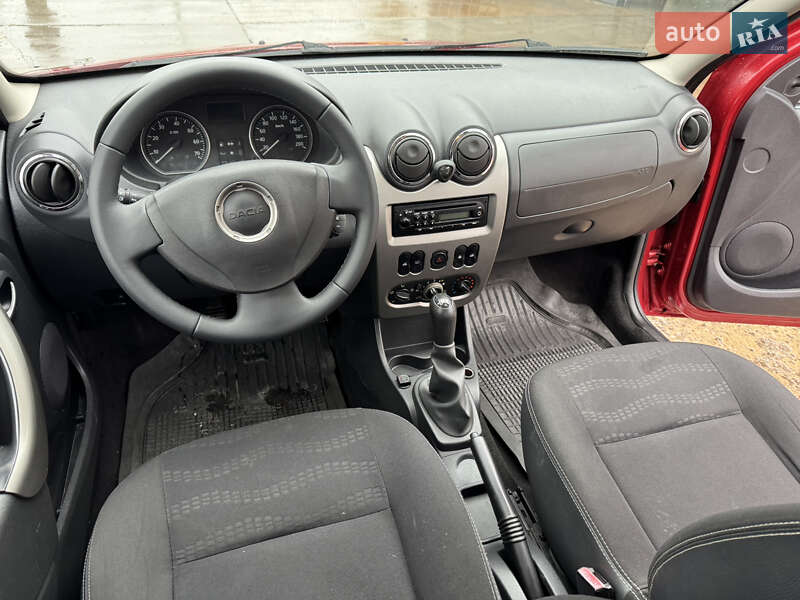 Позашляховик / Кросовер Dacia Sandero StepWay 2012 в Кролевці