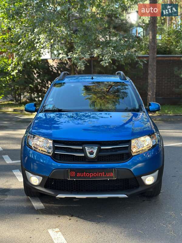 Позашляховик / Кросовер Dacia Sandero StepWay 2016 в Білогородці