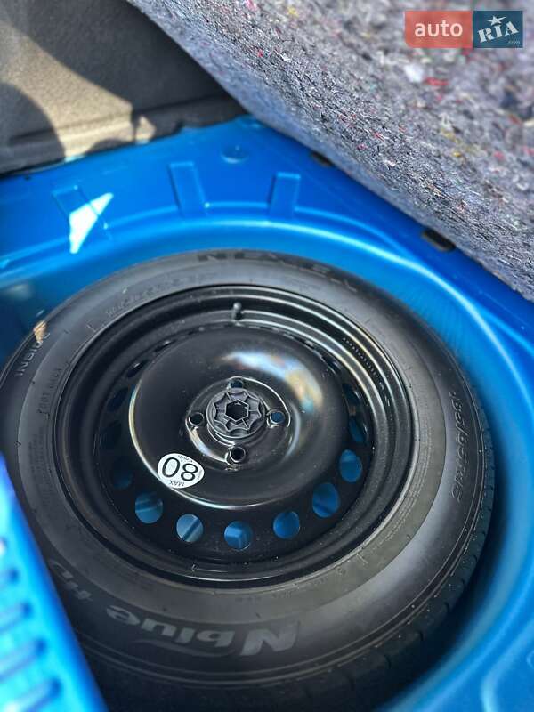 Позашляховик / Кросовер Dacia Sandero StepWay 2016 в Білогородці