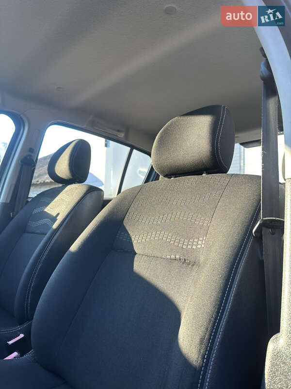 Позашляховик / Кросовер Dacia Sandero StepWay 2010 в Хоролі