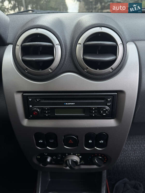 Позашляховик / Кросовер Dacia Sandero StepWay 2011 в Умані фото 24 Позашляховик / Кросовер Dacia Sandero StepWay 2011 в Умані