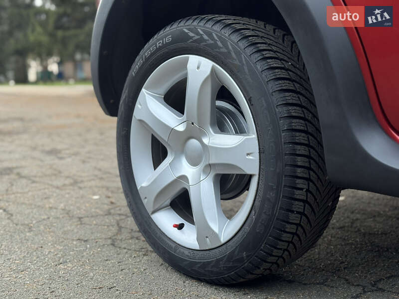 Позашляховик / Кросовер Dacia Sandero StepWay 2011 в Умані фото 26 Позашляховик / Кросовер Dacia Sandero StepWay 2011 в Умані