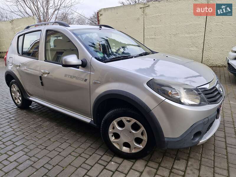 Позашляховик / Кросовер Dacia Sandero StepWay 2009 в Хмельницькому