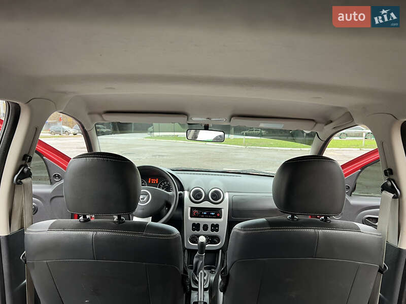 Хетчбек Dacia Sandero StepWay 2012 в Харкові