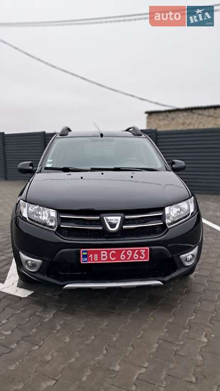Внедорожник / Кроссовер Dacia Sandero StepWay 2013 в Дубно