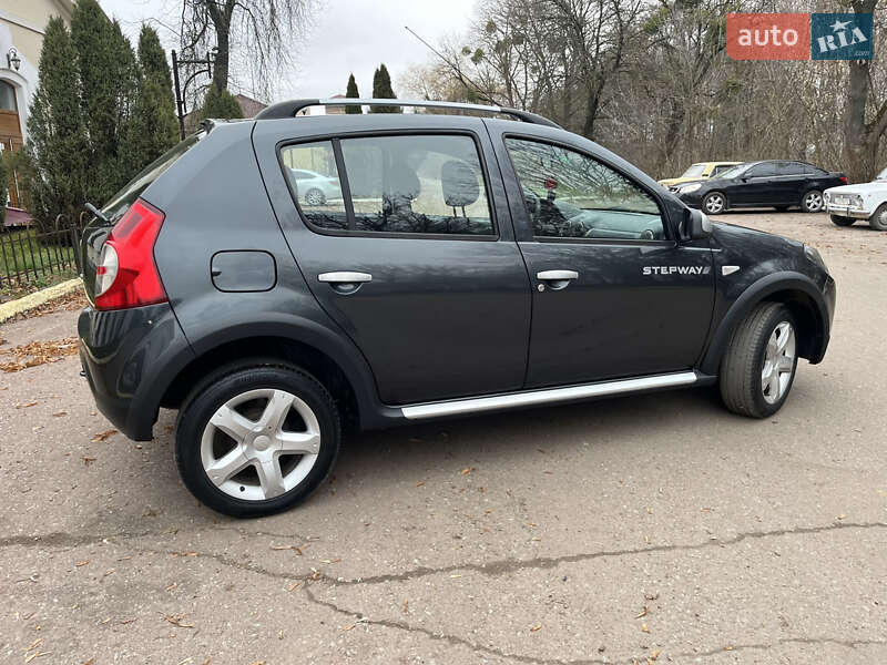 Внедорожник / Кроссовер Dacia Sandero StepWay 2011 в Радивилове фото 21 Внедорожник / Кроссовер Dacia Sandero StepWay 2011 в Радивилове