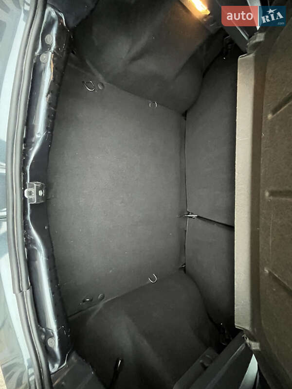 Внедорожник / Кроссовер Dacia Sandero StepWay 2011 в Радивилове фото 48 Внедорожник / Кроссовер Dacia Sandero StepWay 2011 в Радивилове