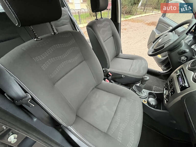 Внедорожник / Кроссовер Dacia Sandero StepWay 2011 в Радивилове фото 57 Внедорожник / Кроссовер Dacia Sandero StepWay 2011 в Радивилове