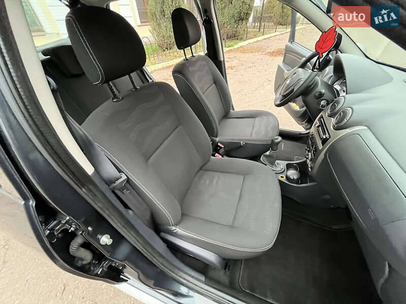 Внедорожник / Кроссовер Dacia Sandero StepWay 2011 в Радивилове фото 67 Внедорожник / Кроссовер Dacia Sandero StepWay 2011 в Радивилове