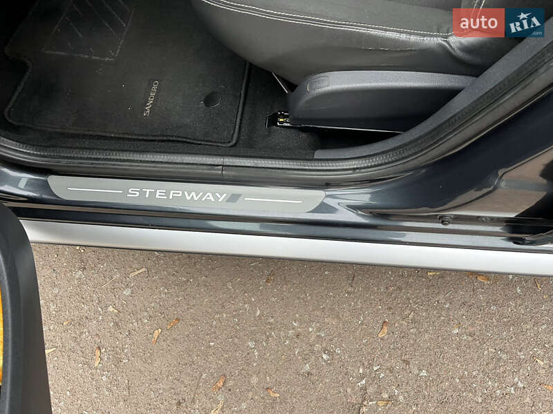 Внедорожник / Кроссовер Dacia Sandero StepWay 2011 в Радивилове фото 102 Внедорожник / Кроссовер Dacia Sandero StepWay 2011 в Радивилове