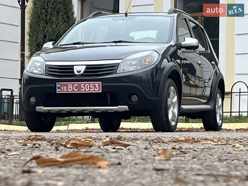 Внедорожник / Кроссовер Dacia Sandero StepWay 2011 в Радивилове фото 145 Внедорожник / Кроссовер Dacia Sandero StepWay 2011 в Радивилове