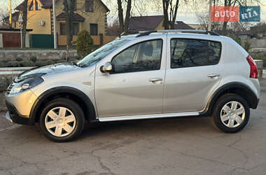 Позашляховик / Кросовер Dacia Sandero StepWay 2011 в Кролевці