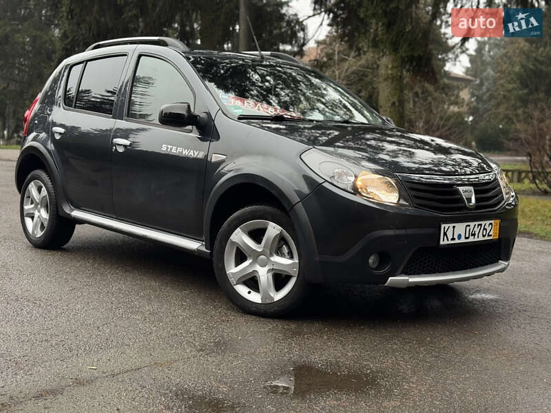 Dacia Sandero StepWay 2012 Dacia Sandero StepWay 2012