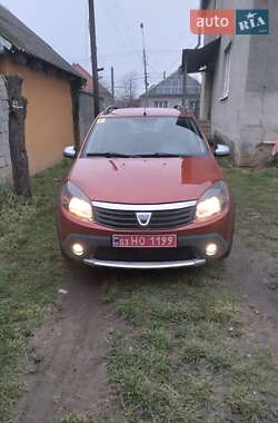 Внедорожник / Кроссовер Dacia Sandero StepWay 2010 в Сваляве
