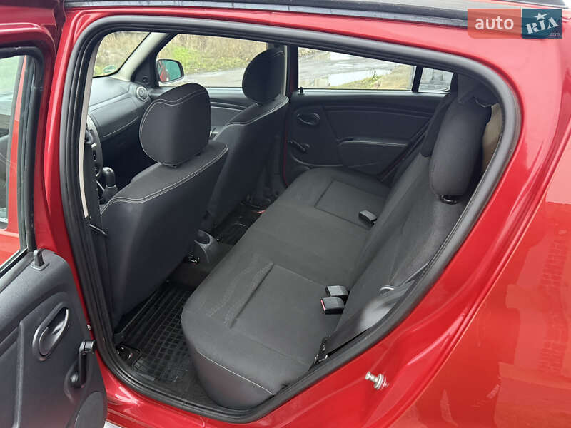 Внедорожник / Кроссовер Dacia Sandero StepWay 2010 в Слобожанском