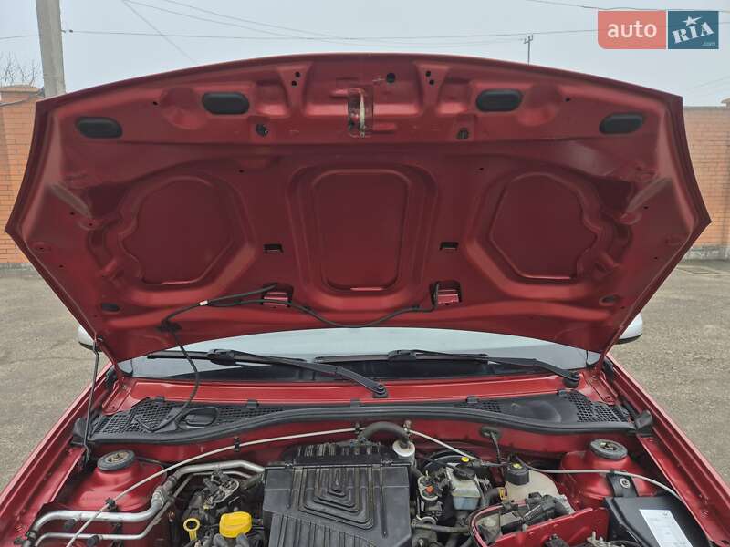 Внедорожник / Кроссовер Dacia Sandero StepWay 2012 в Стрые