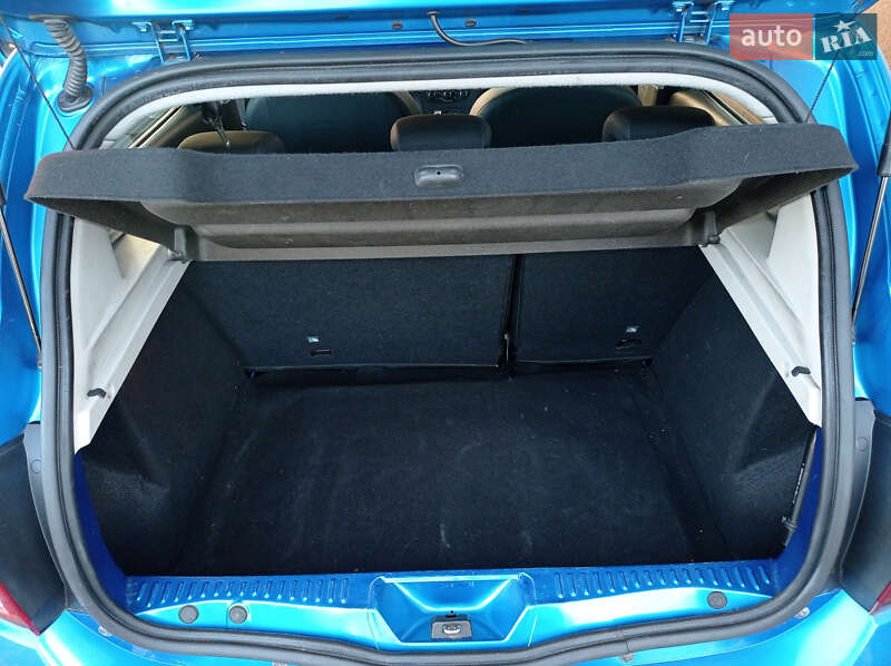 Позашляховик / Кросовер Dacia Sandero StepWay 2012 в Києві