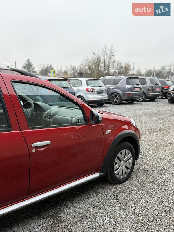 Внедорожник / Кроссовер Dacia Sandero StepWay 2011 в Луцке фото 53 Внедорожник / Кроссовер Dacia Sandero StepWay 2011 в Луцке