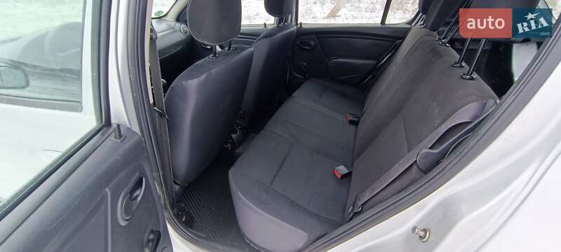 Внедорожник / Кроссовер Dacia Sandero StepWay 2011 в Ровно