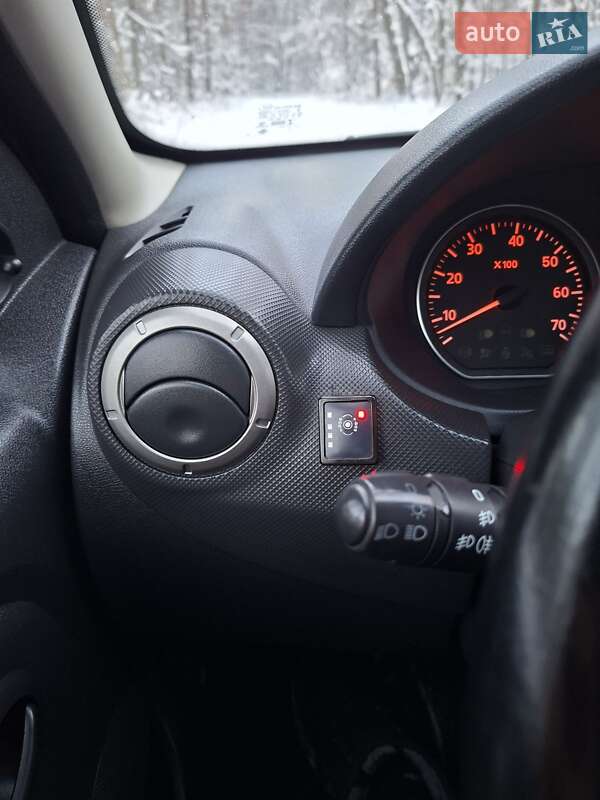 Внедорожник / Кроссовер Dacia Sandero StepWay 2010 в Кролевце фото 59 Внедорожник / Кроссовер Dacia Sandero StepWay 2010 в Кролевце