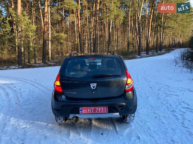 Внедорожник / Кроссовер Dacia Sandero StepWay 2012 в Радивилове фото 15 Внедорожник / Кроссовер Dacia Sandero StepWay 2012 в Радивилове