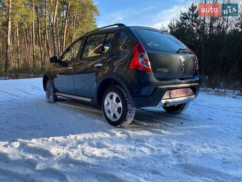 Внедорожник / Кроссовер Dacia Sandero StepWay 2012 в Радивилове фото 33 Внедорожник / Кроссовер Dacia Sandero StepWay 2012 в Радивилове