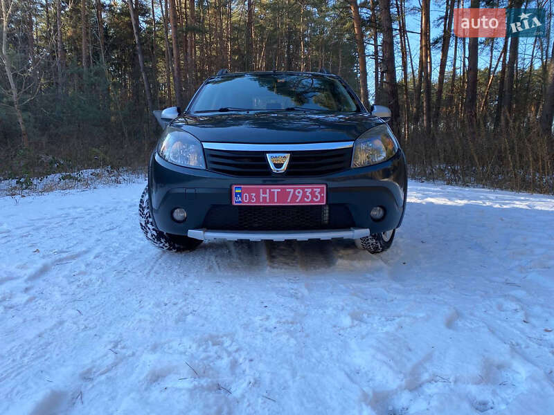 Внедорожник / Кроссовер Dacia Sandero StepWay 2012 в Радивилове фото 48 Внедорожник / Кроссовер Dacia Sandero StepWay 2012 в Радивилове