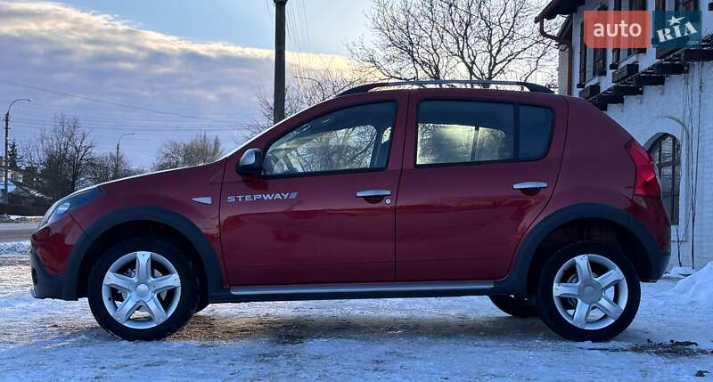 Позашляховик / Кросовер Dacia Sandero StepWay 2010 в Красилові фото 14 Позашляховик / Кросовер Dacia Sandero StepWay 2010 в Красилові