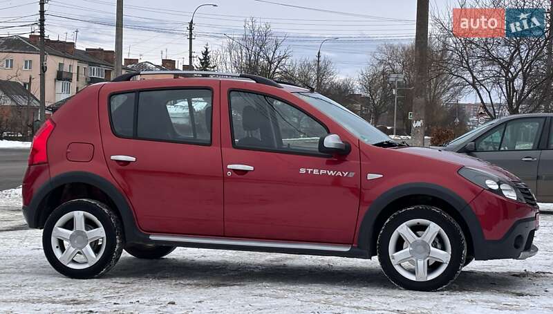 Позашляховик / Кросовер Dacia Sandero StepWay 2010 в Красилові фото 49 Позашляховик / Кросовер Dacia Sandero StepWay 2010 в Красилові