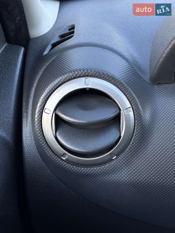 Позашляховик / Кросовер Dacia Sandero StepWay 2010 в Красилові фото 106 Позашляховик / Кросовер Dacia Sandero StepWay 2010 в Красилові