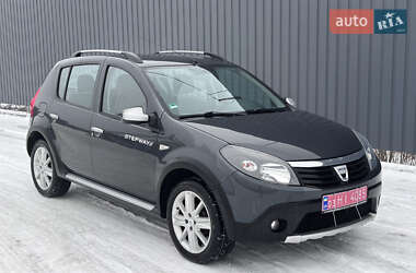 Внедорожник / Кроссовер Dacia Sandero StepWay 2010 в Полтаве