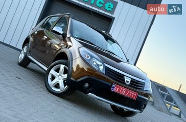 Позашляховик / Кросовер Dacia Sandero StepWay 2012 в Володимирі
