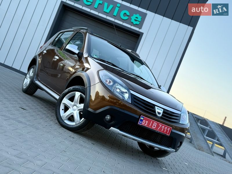 Dacia Sandero StepWay 2012