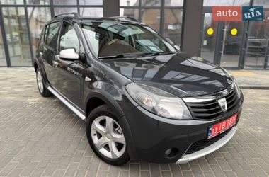 Внедорожник / Кроссовер Dacia Sandero StepWay 2012 в Полтаве