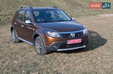 Внедорожник / Кроссовер Dacia Sandero StepWay 2012 в Перемышлянах