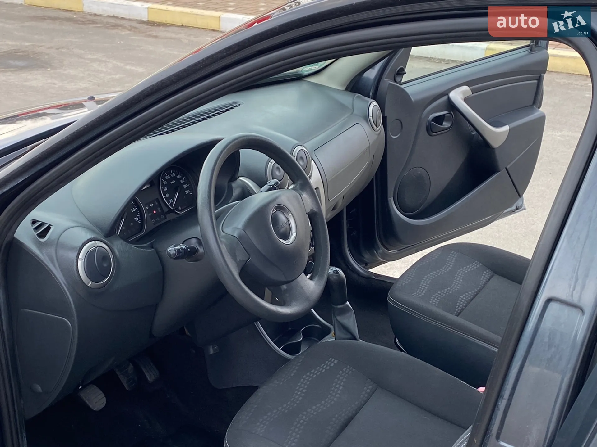 2010 Dacia Sandero - мініатюра 28