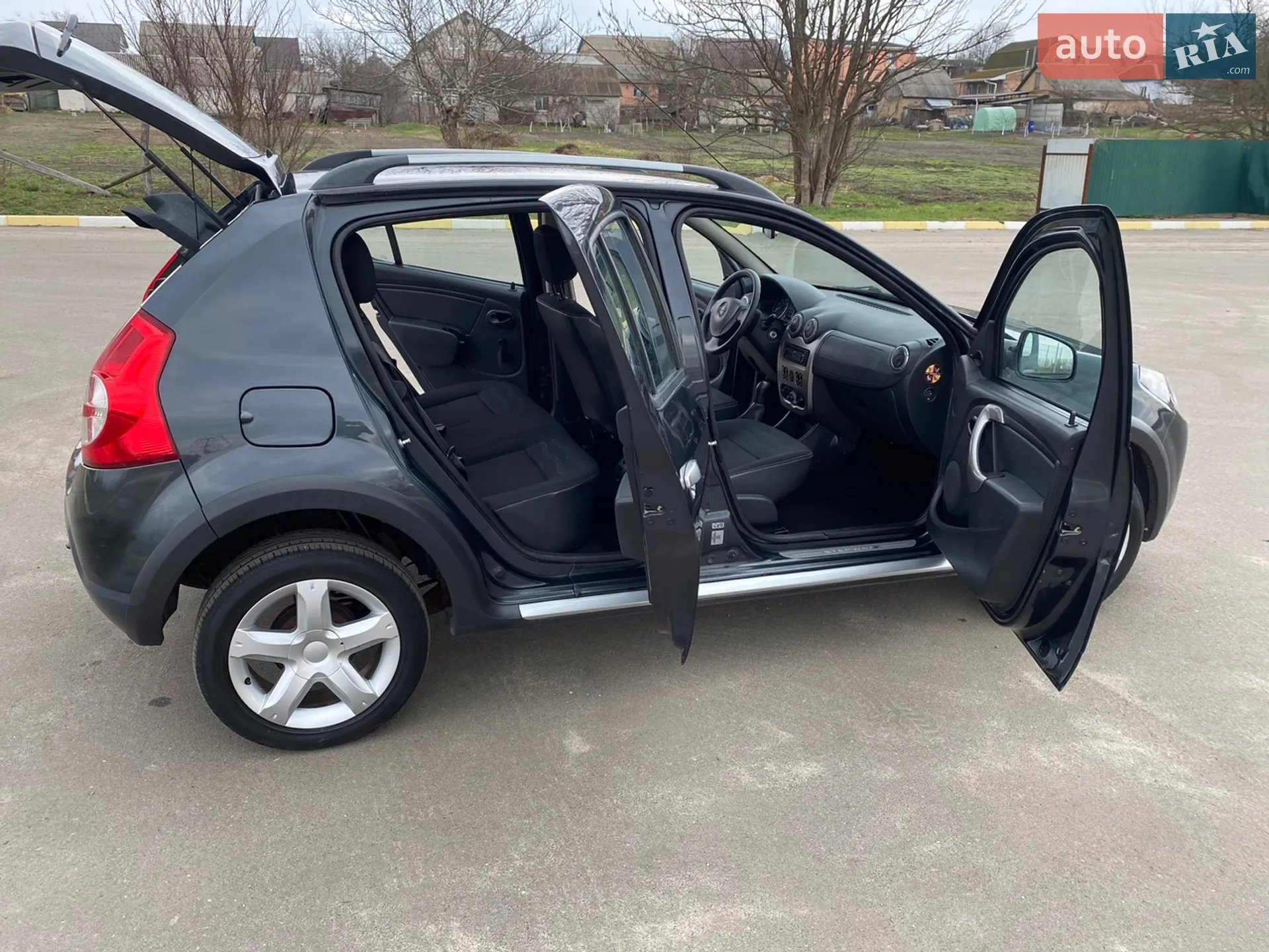 2010 Dacia Sandero - мініатюра 32