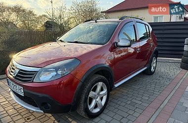 Внедорожник / Кроссовер Dacia Sandero StepWay 2011 в Львове