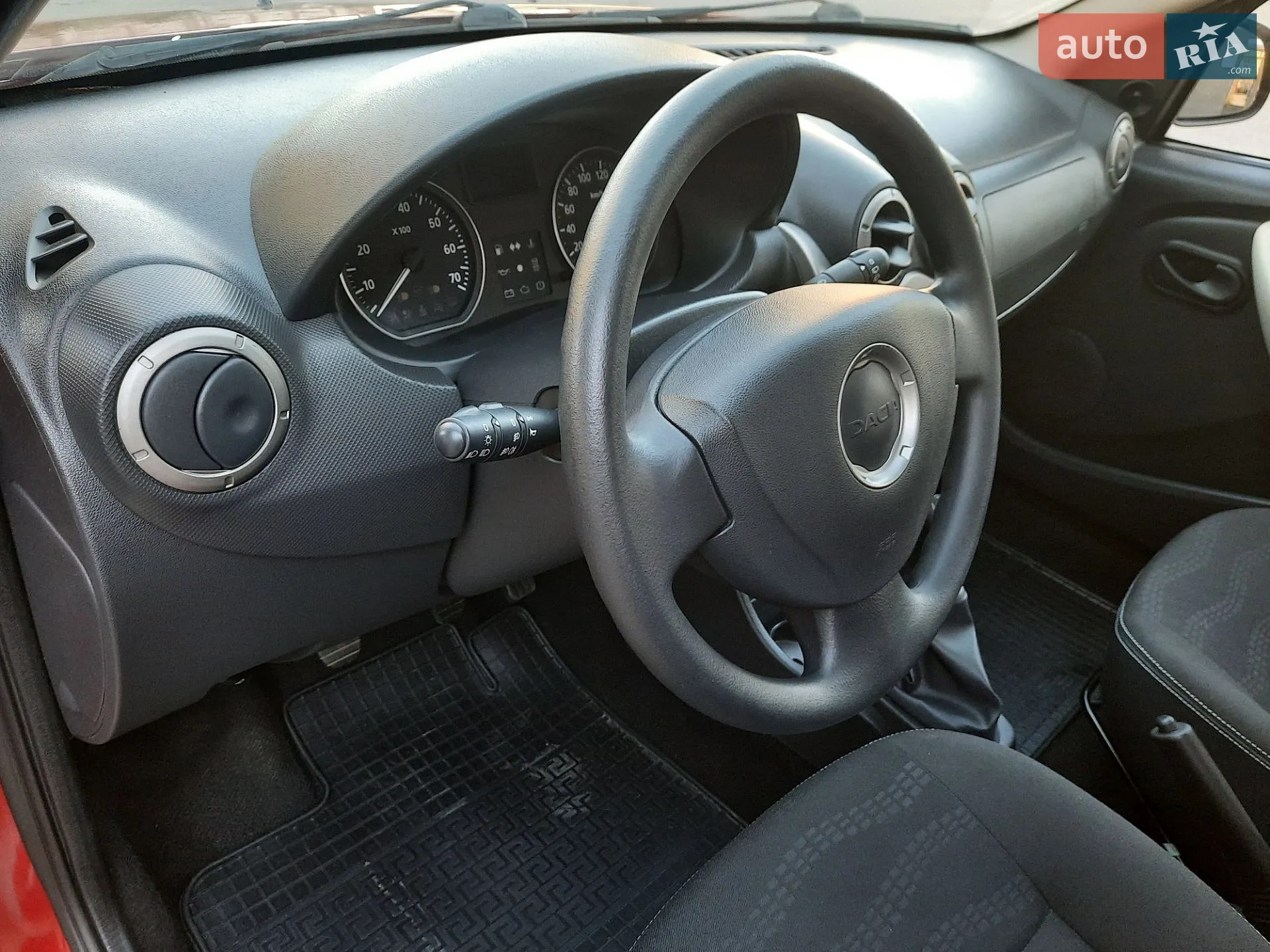 2010 Dacia Sandero - мініатюра 29
