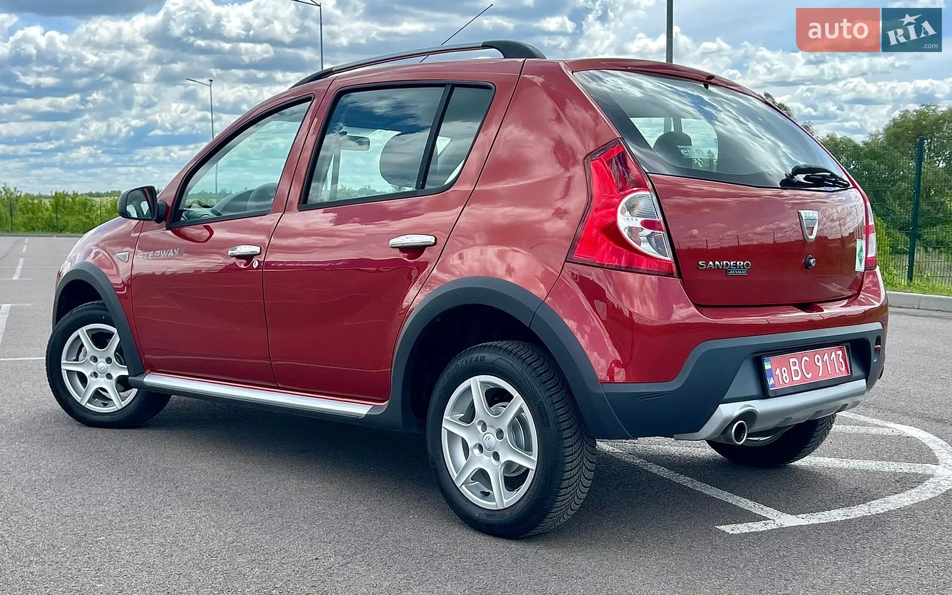 2010 Dacia Sandero - мініатюра 27