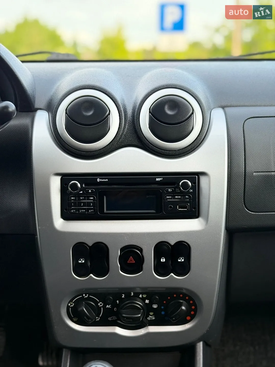 2012 Dacia Sandero - мініатюра 42