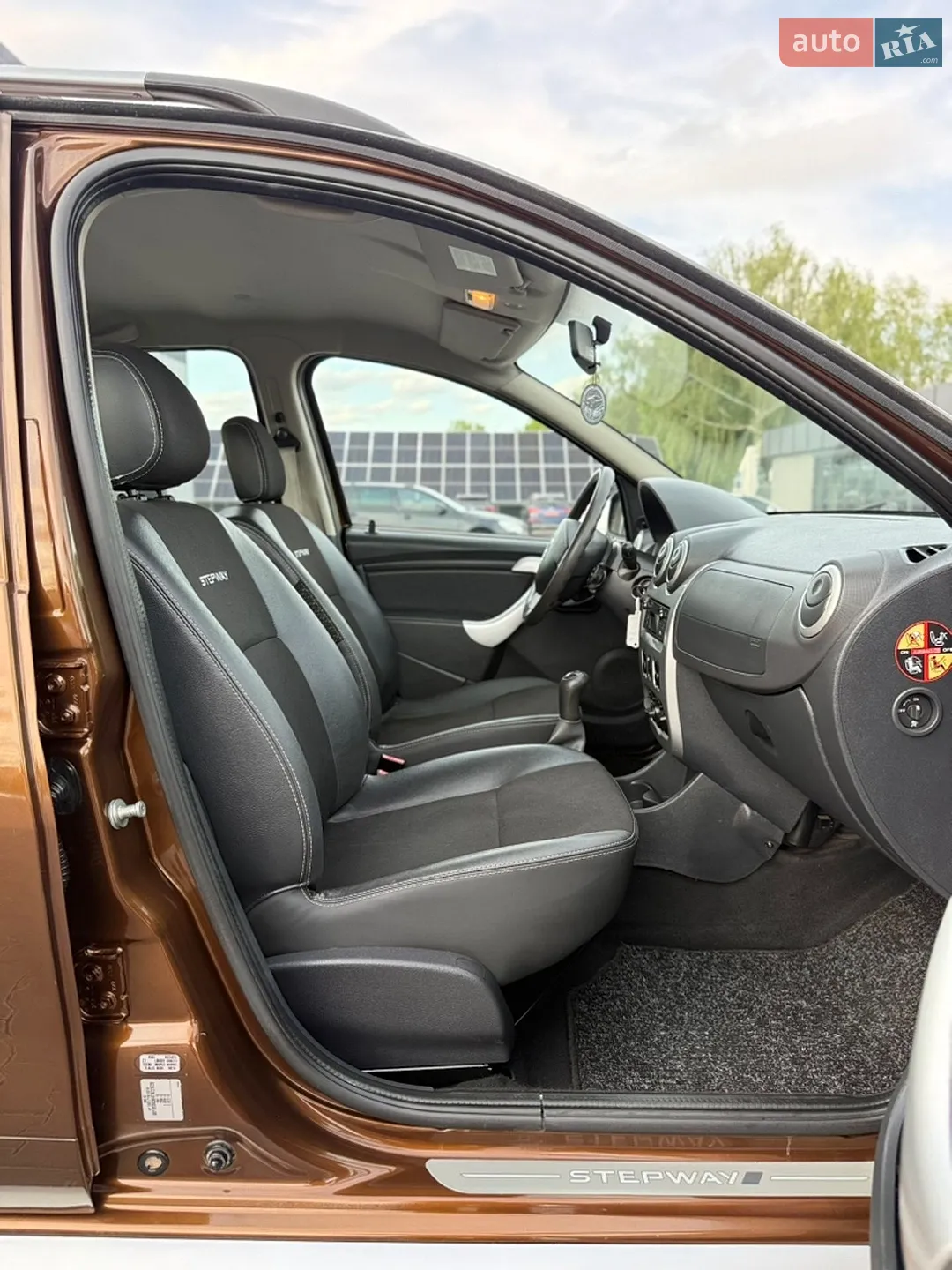 2012 Dacia Sandero - мініатюра 104