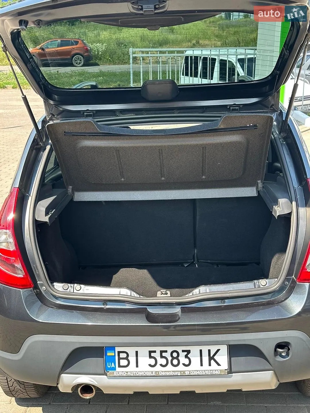 2010 Dacia Sandero - мініатюра 10