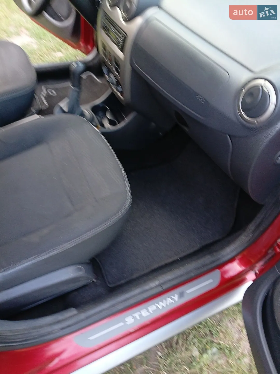 2011 Dacia Sandero - мініатюра 22