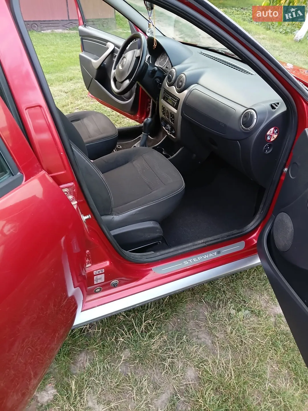 2011 Dacia Sandero - мініатюра 23