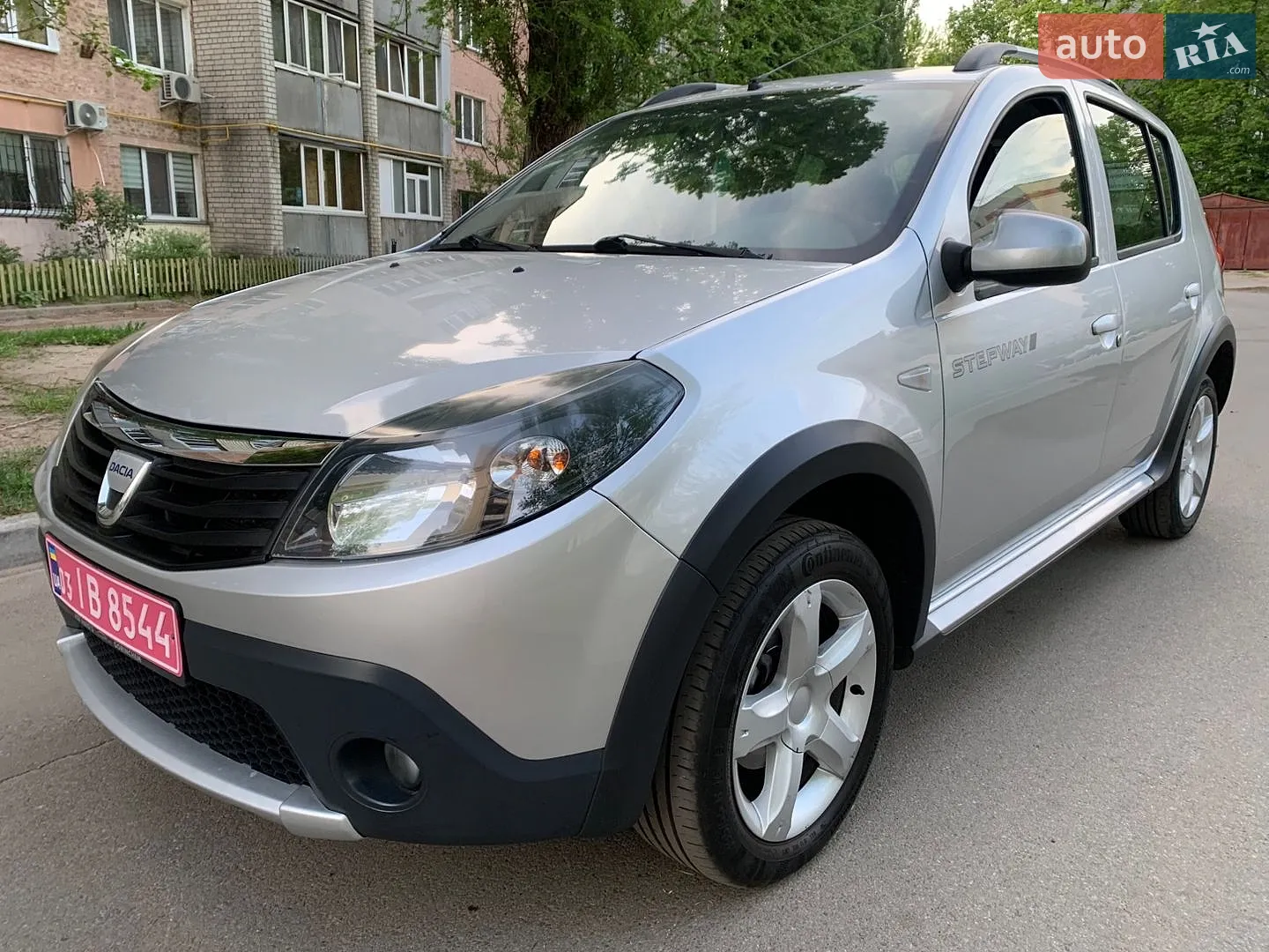 2010 Dacia Sandero - мініатюра 8